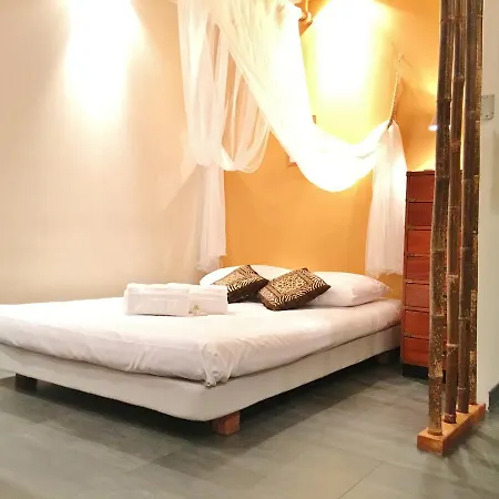 Riviera - Pietonne Massena Apartment